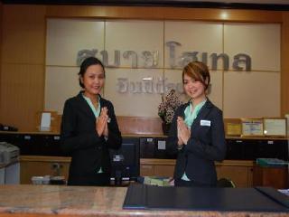 Sabai Hotel Nakhonratchasima Buitenkant foto